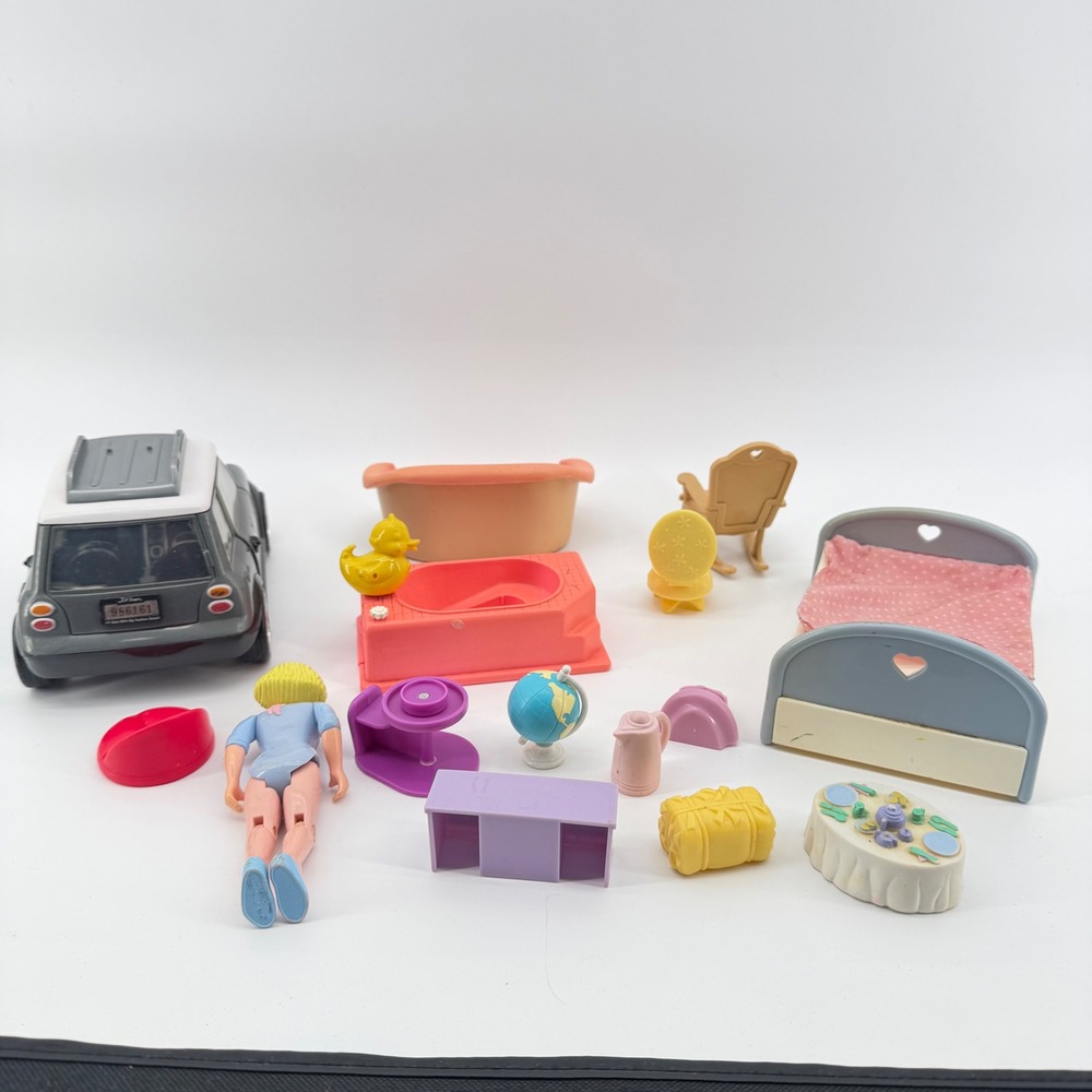Fisher Price Loving Family Furniture Lot Girls Multicolor Bed Figure Set Vintage